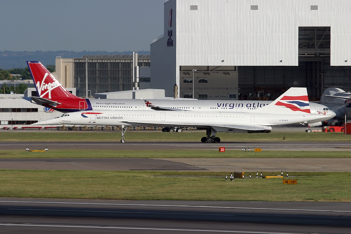 Concorde supersonic jet
